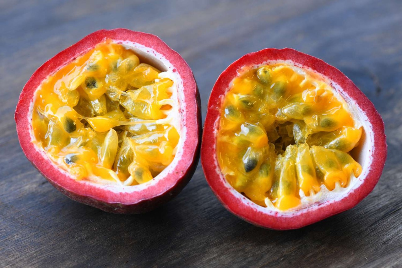 Passion Fruit (पॅशन फळ)