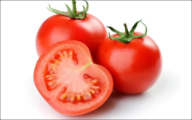 Tomato (टोमॅटो)
